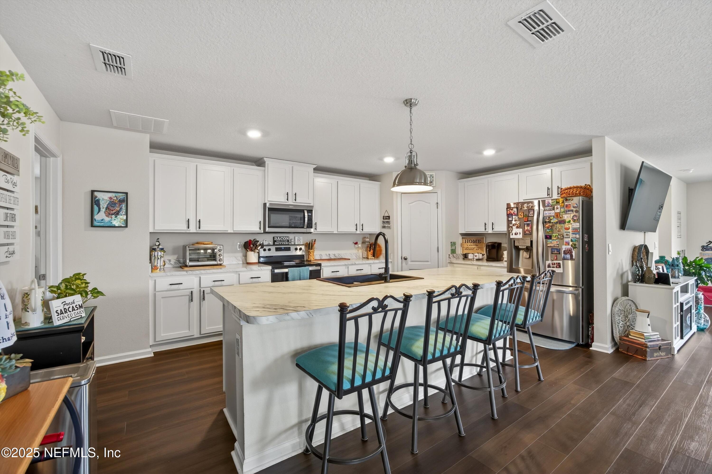 2069 DENTON TRACE