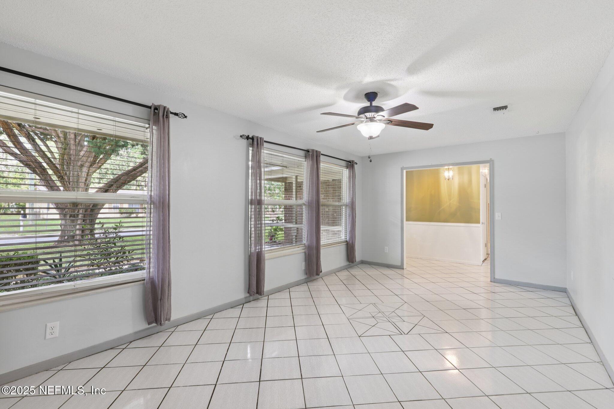 12221 GOVERNORS Drive W