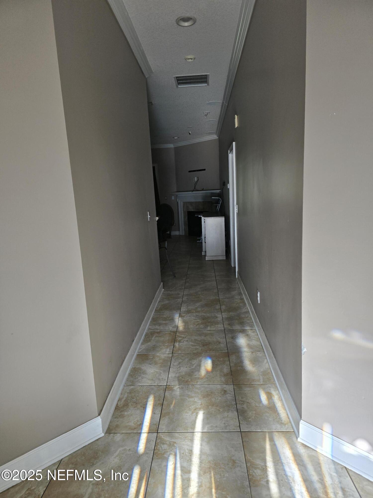 2055 CLUB LAKE Drive