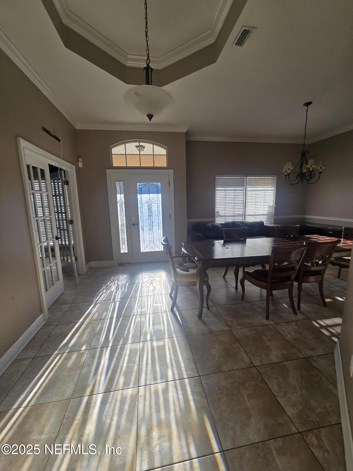 2055 CLUB LAKE Drive