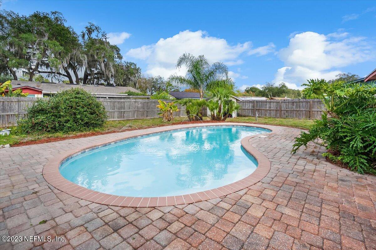 Jacksonville, FL home for sale located at 7871 Spanish Oaks Drive, Jacksonville, FL 32221