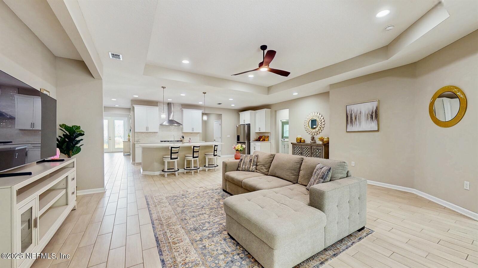 200 GOLDCREST Way