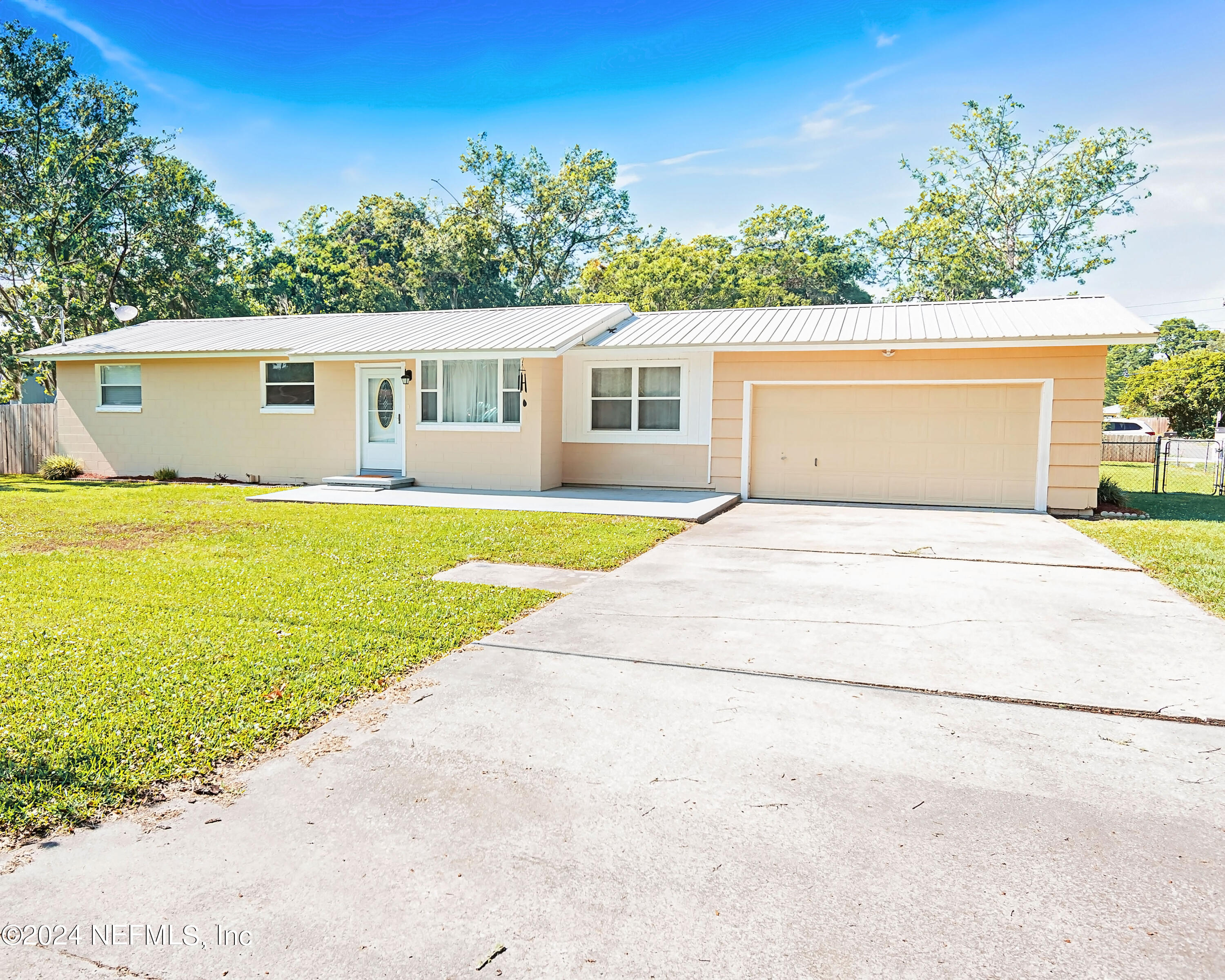 Baldwin, FL home for sale located at 79 Gold Street E, Baldwin, FL 32234