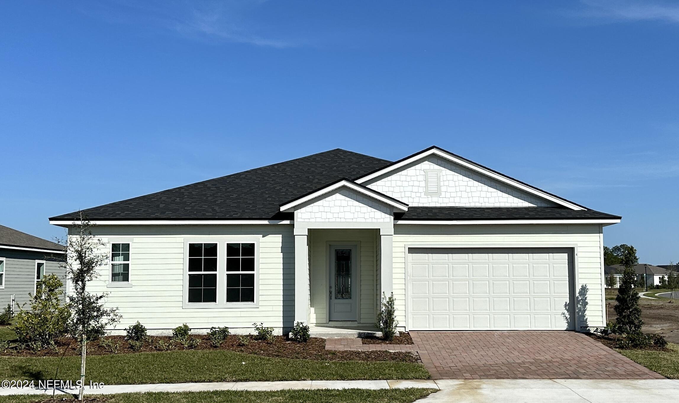 Palm Coast, FL home for sale located at 4 Silver Glen Drive, Palm Coast, FL 32137