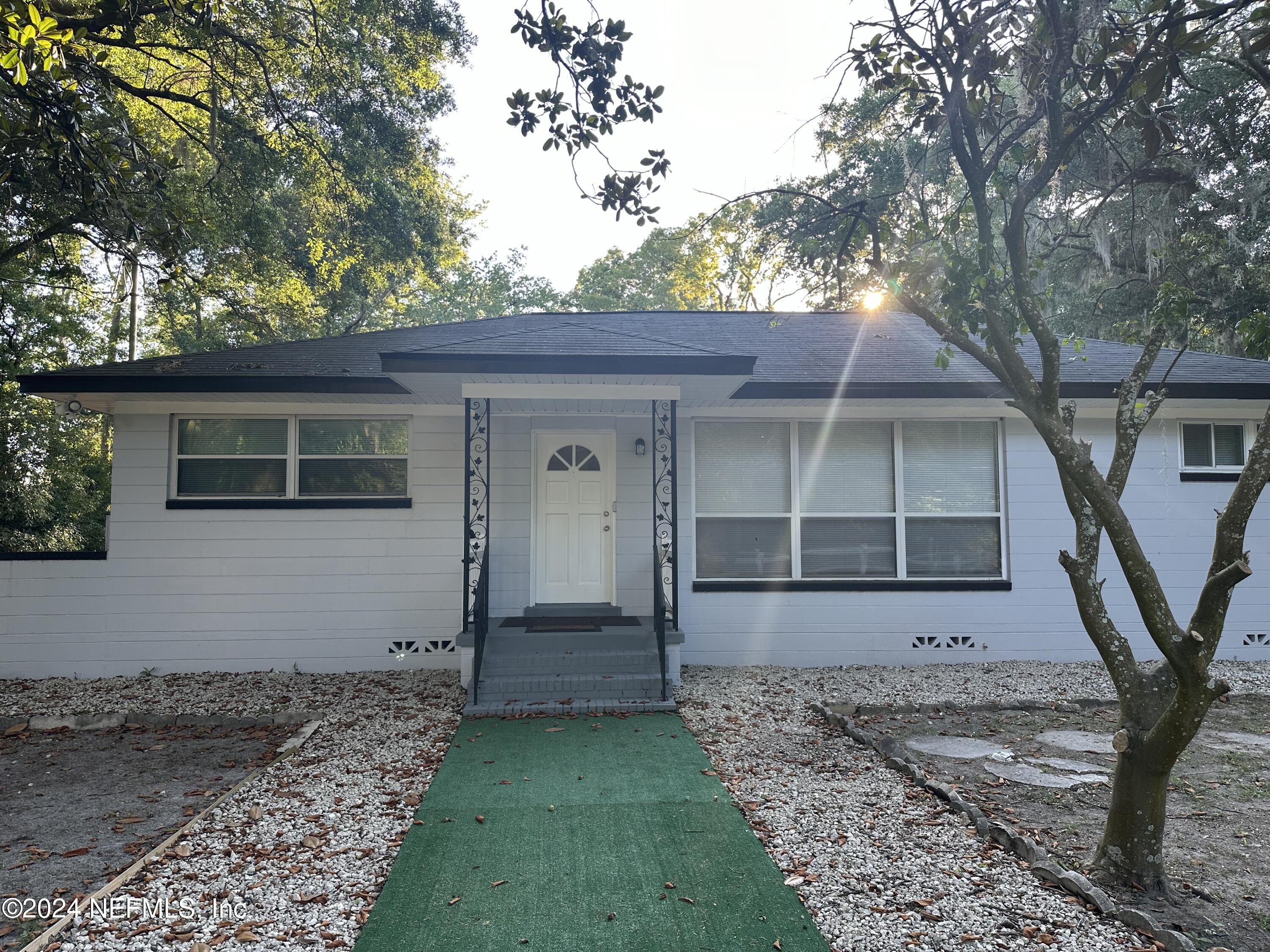 View Jacksonville, FL 32211 house