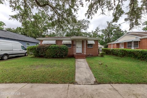 A home in Jacksonville