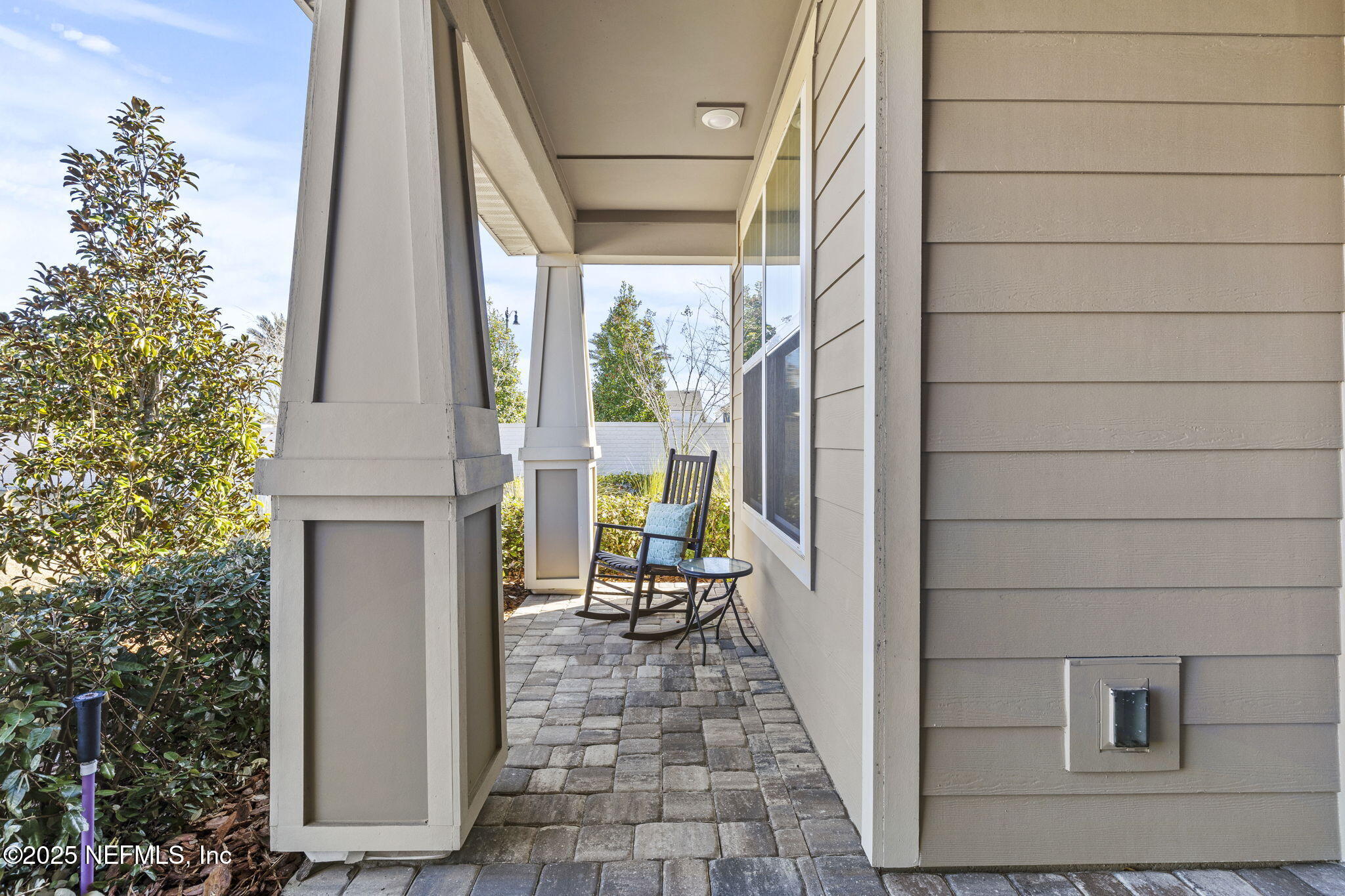 11144 KENTWORTH Way