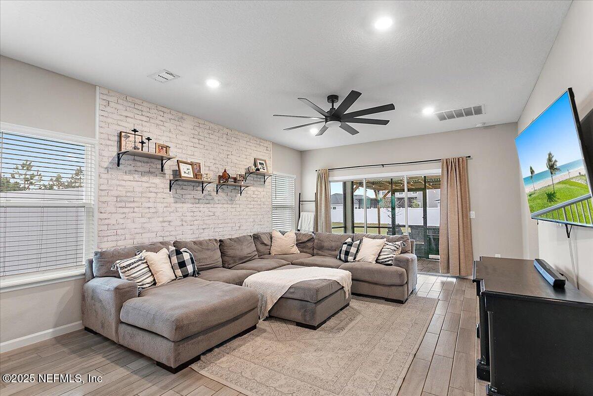228 RIVER MIST Drive