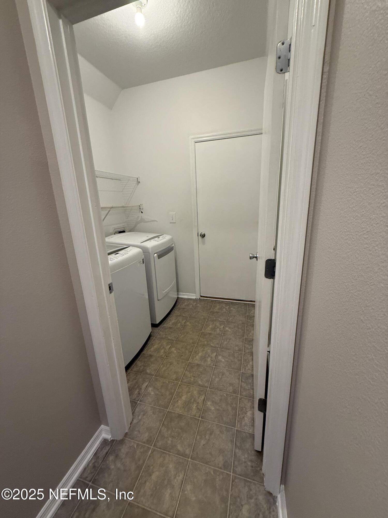 5922 BARTRAM VILLAGE Drive