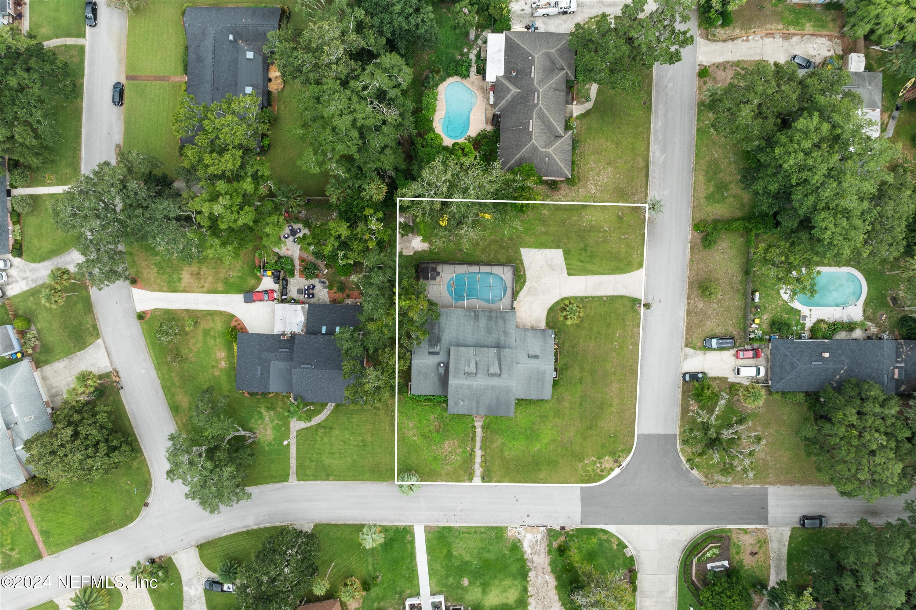 4151 LEEWARD Point