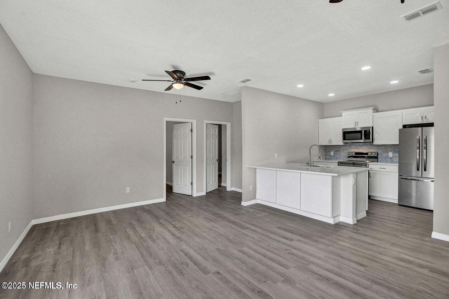 6709, 6711 BAKERSFIELD Drive