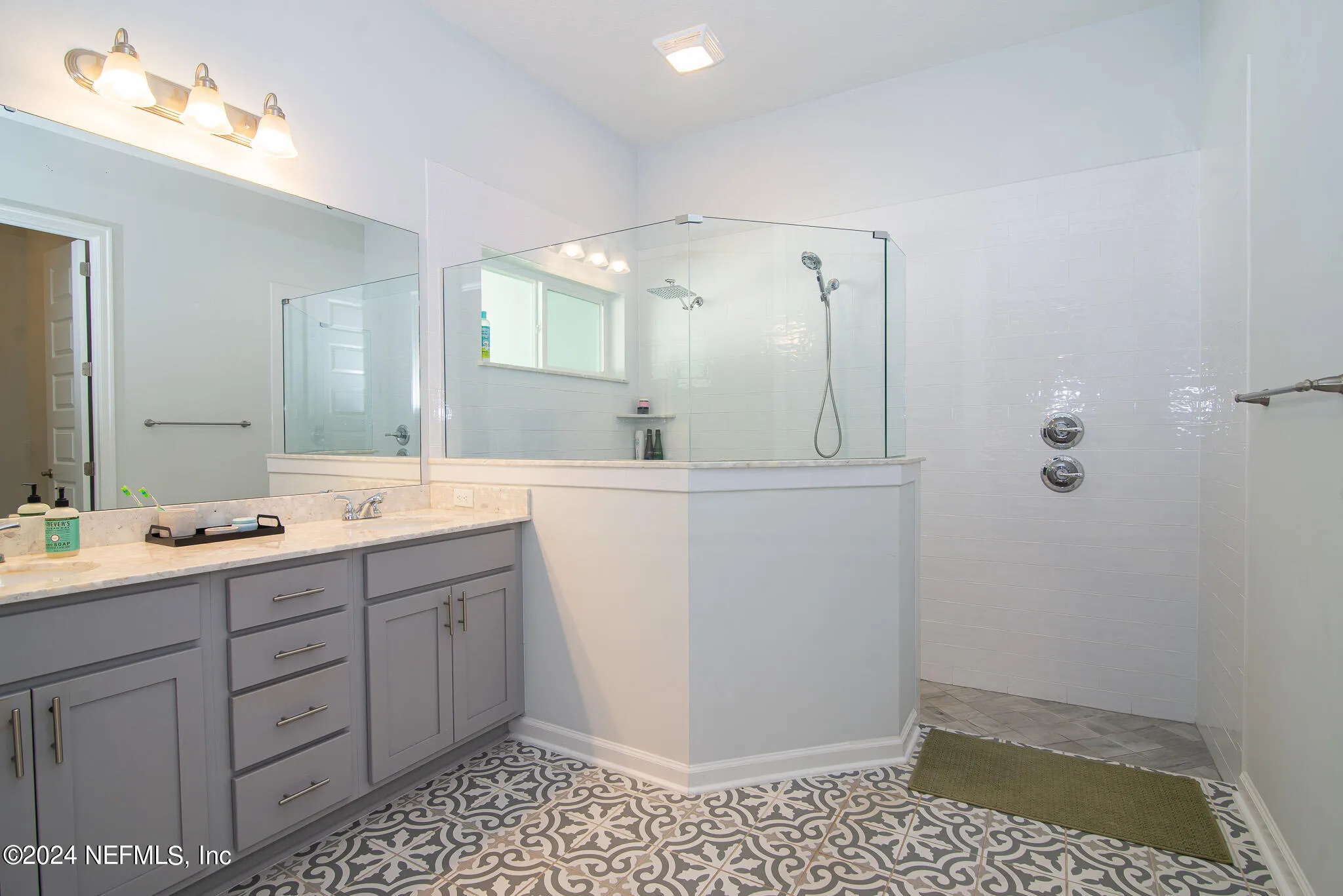 Jacksonville, Florida 32225, United States, 3 Bedrooms Bedrooms, ,2 BathroomsBathrooms,Residential,Active,29278
