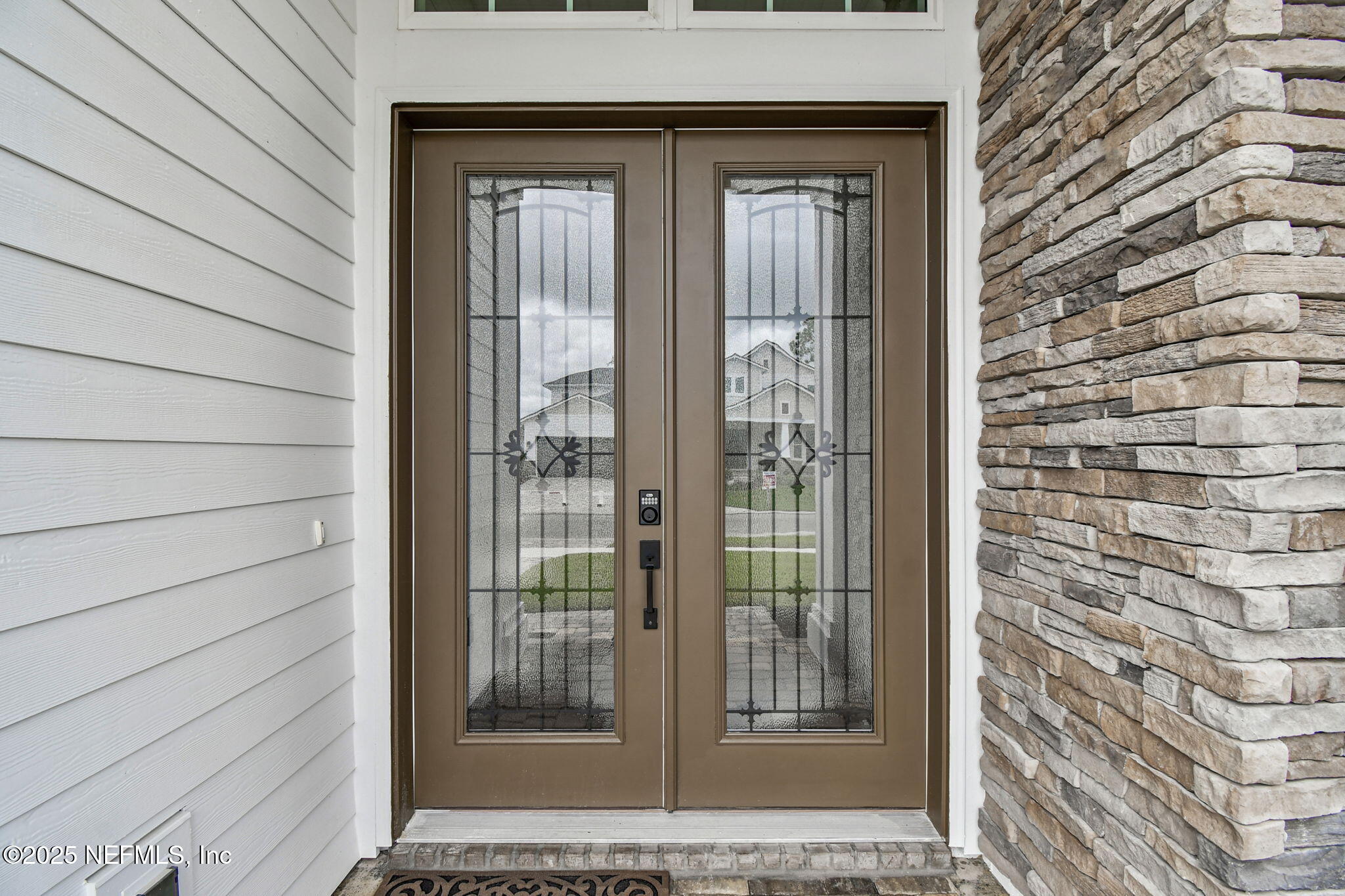 295 PINE GROVE Point