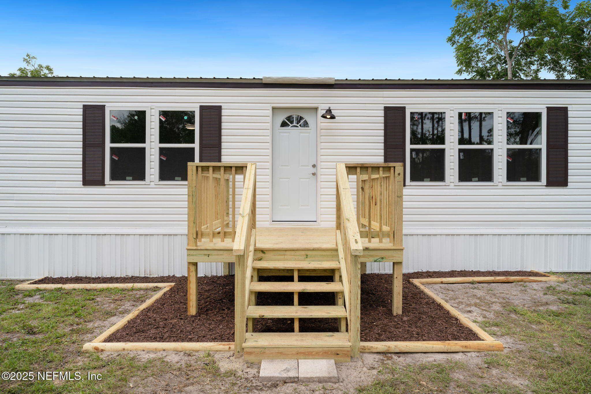 43 PLANKTON Avenue