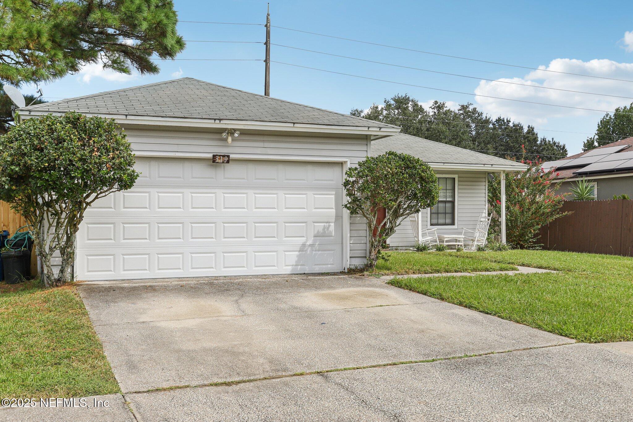 319 HICKORY HOLLOW Drive