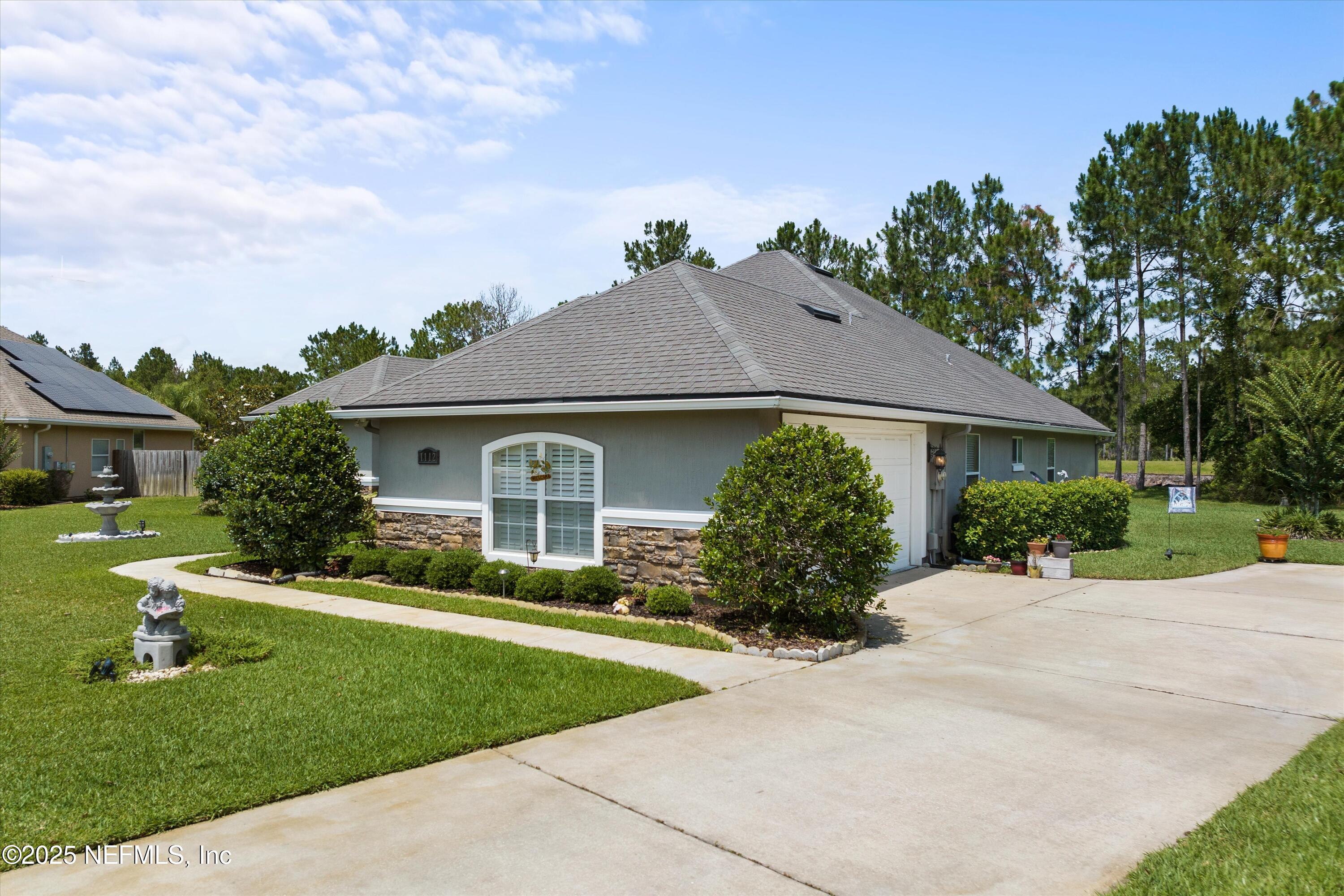 1112 HAWK WATCH Circle
