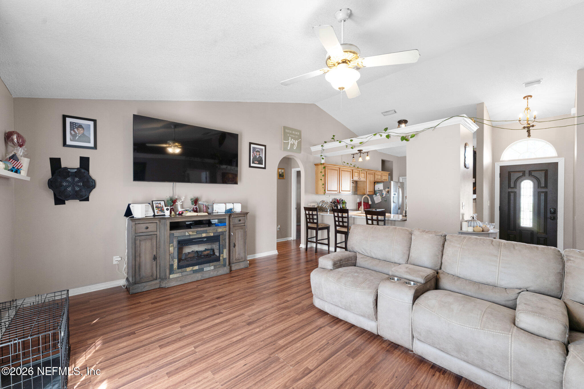 2875 MAJESTIC OAKS Lane