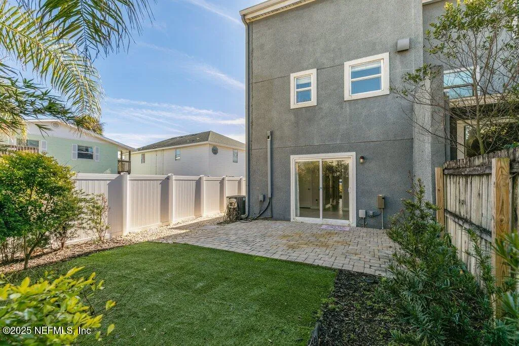 Neptune Beach, Florida 32266, United States, 3 Bedrooms Bedrooms, ,3 BathroomsBathrooms,Residential,Active,22508