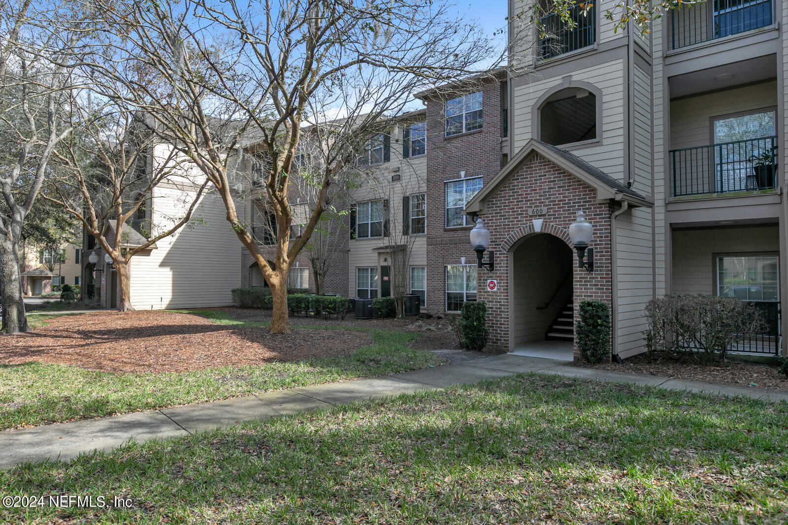 Jacksonville, FL home for sale located at 7800 Point Meadows Drive Unit 613, Jacksonville, FL 32256