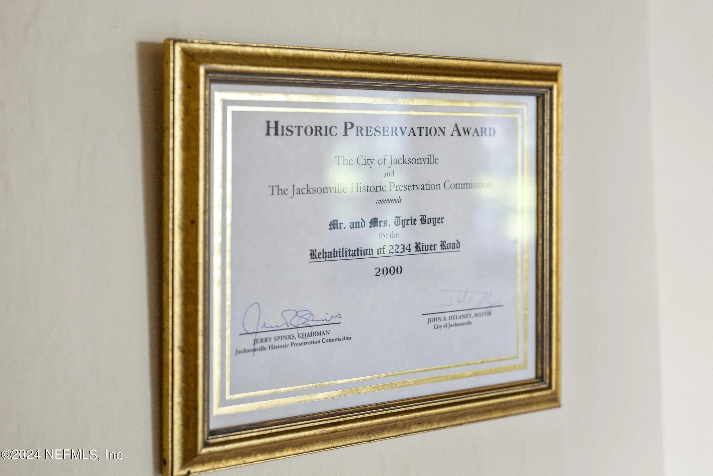 Jacksonville, Florida 32207, United States, 7 Bedrooms Bedrooms, ,6 BathroomsBathrooms,Residential,Pending,37715