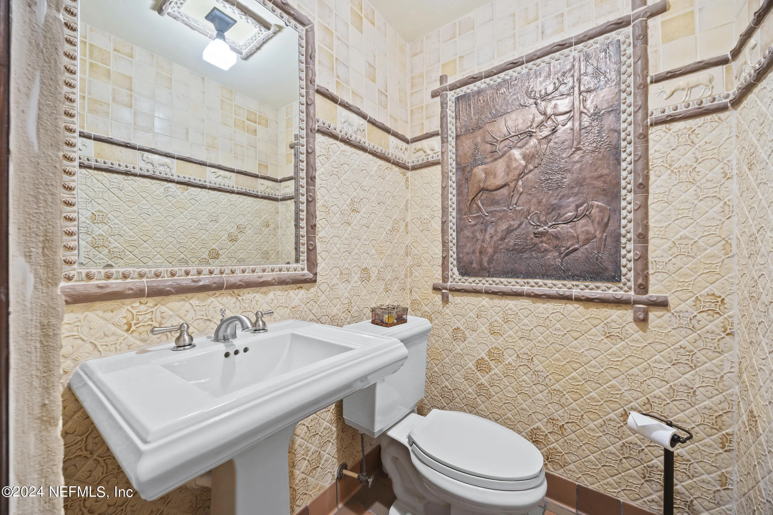 Jacksonville, Florida 32207, United States, 7 Bedrooms Bedrooms, ,6 BathroomsBathrooms,Residential,Pending,37715