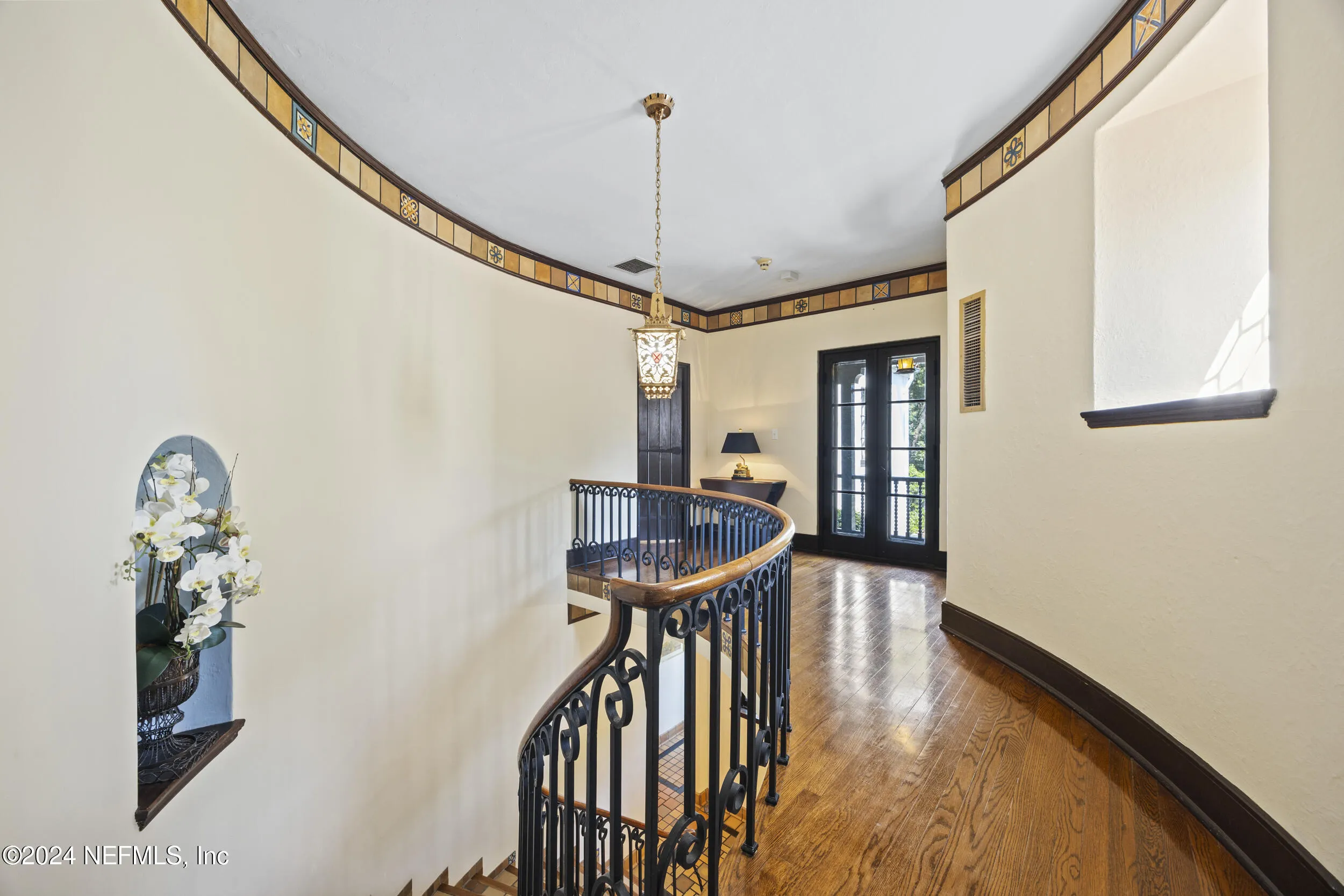 Jacksonville, Florida 32207, United States, 7 Bedrooms Bedrooms, ,6 BathroomsBathrooms,Residential,Pending,37715