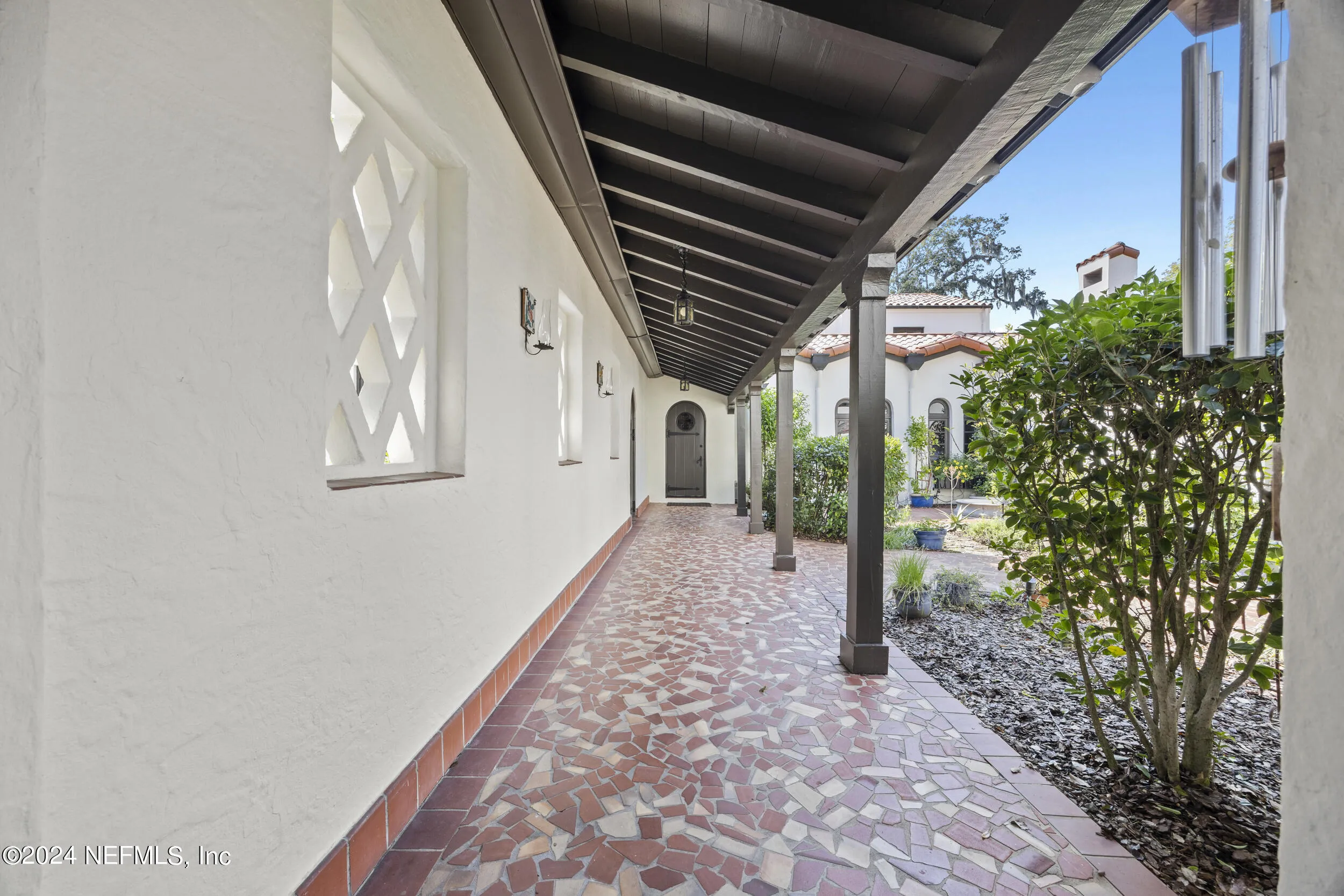 Jacksonville, Florida 32207, United States, 7 Bedrooms Bedrooms, ,6 BathroomsBathrooms,Residential,Pending,37715