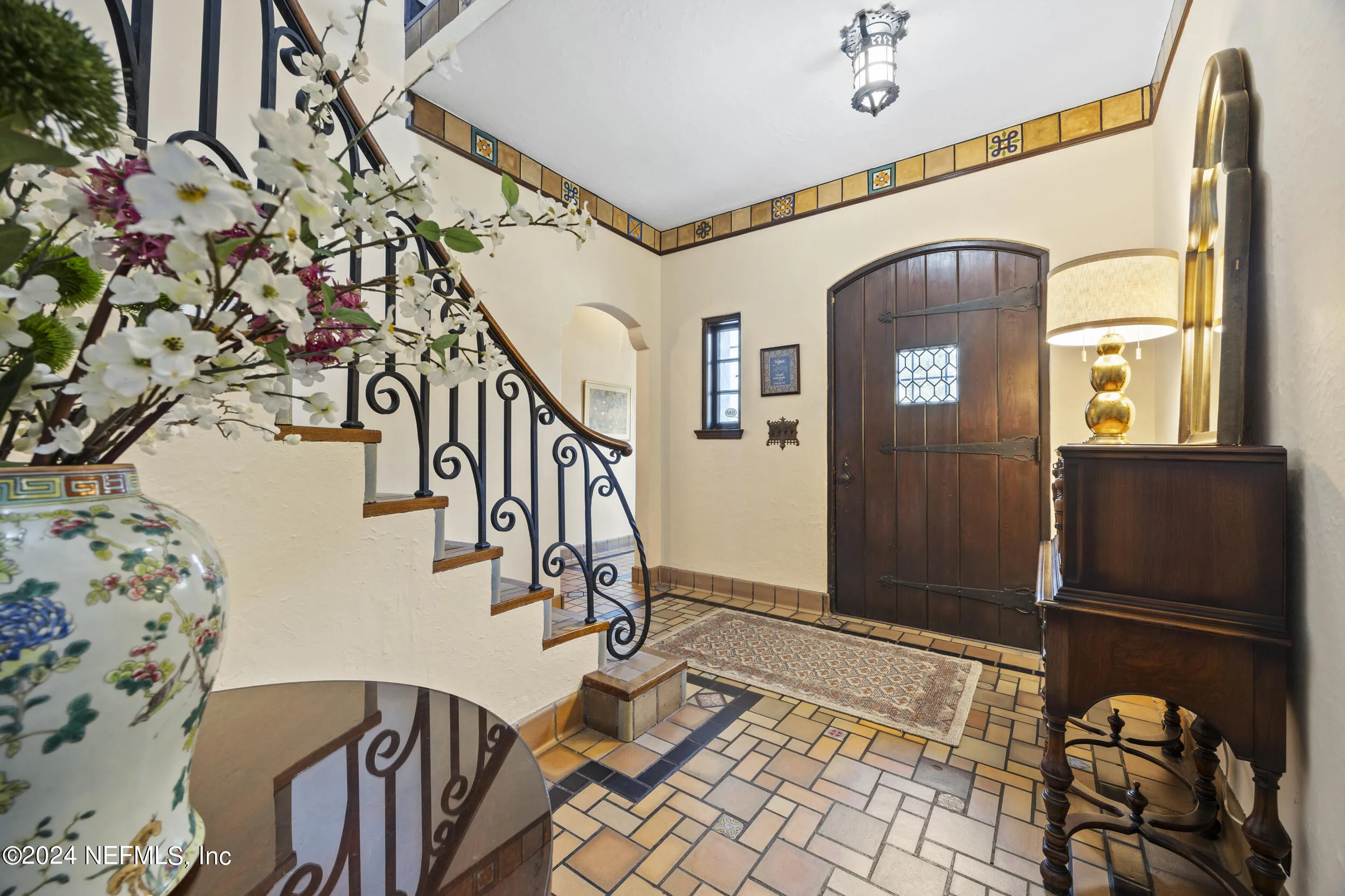 Jacksonville, Florida 32207, United States, 7 Bedrooms Bedrooms, ,6 BathroomsBathrooms,Residential,Pending,37715