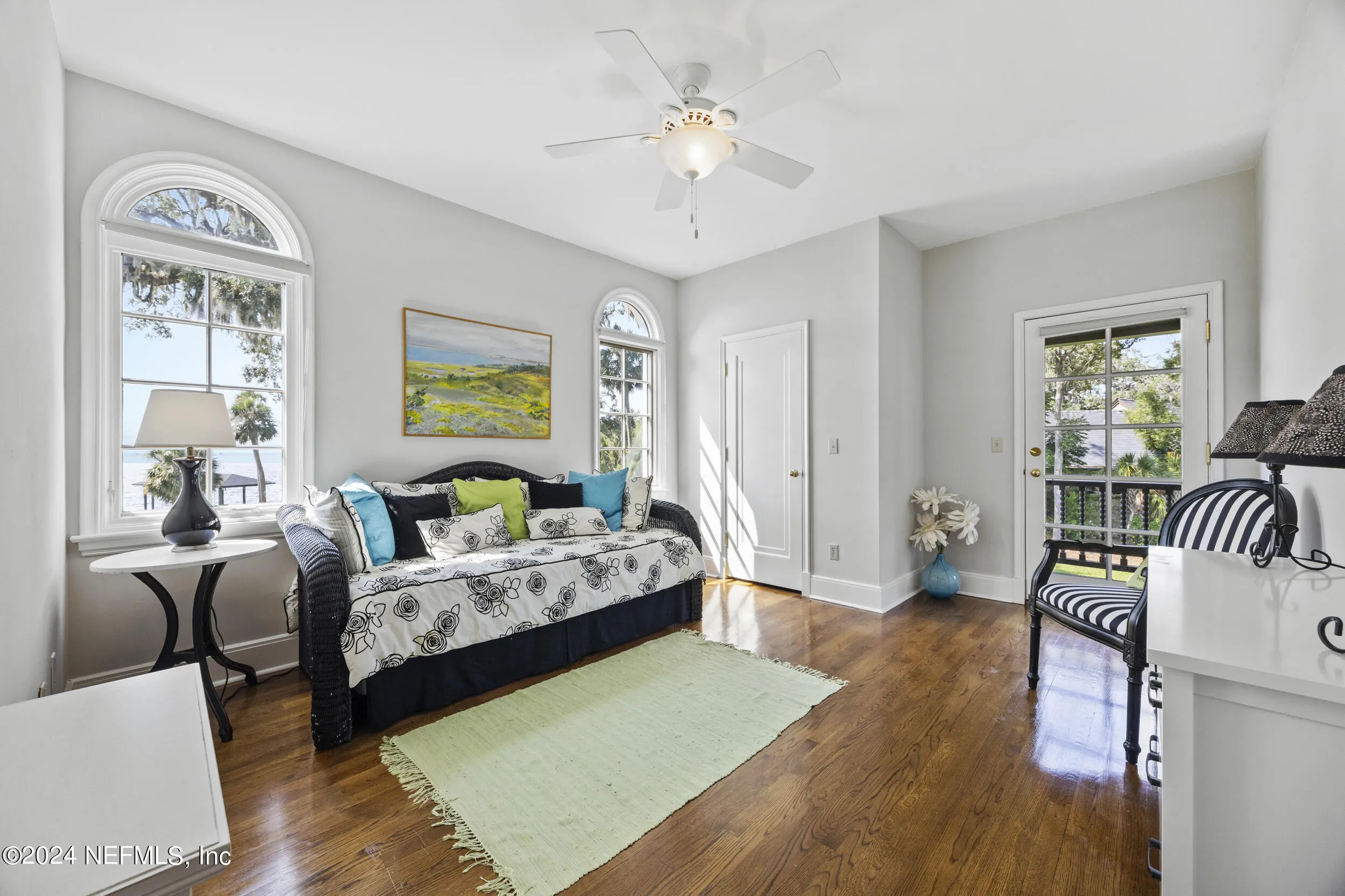 Jacksonville, Florida 32207, United States, 7 Bedrooms Bedrooms, ,6 BathroomsBathrooms,Residential,Pending,37715