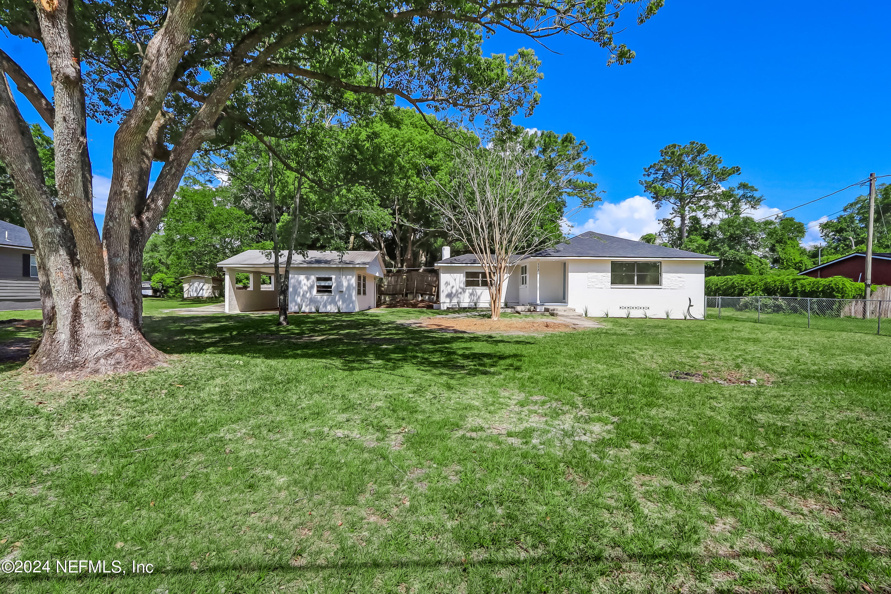 Orange Park, FL home for sale located at 113 Suzanne Avenue, Orange Park, FL 32073