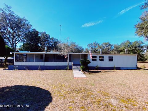 A home in Interlachen