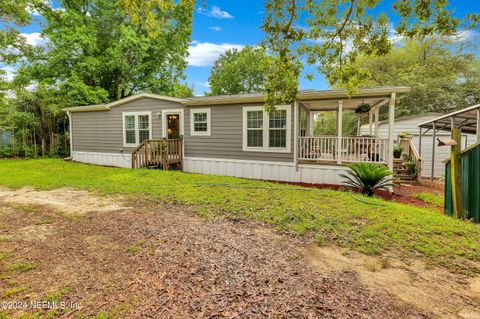 A home in Keystone Heights