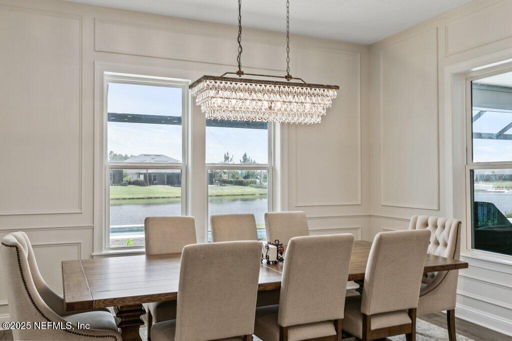 105 AWLLEAF Court