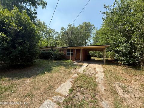 Photo of 9324 NORFOLK Boulevard, Jacksonville, FL 32208 (MLS # 2141389)