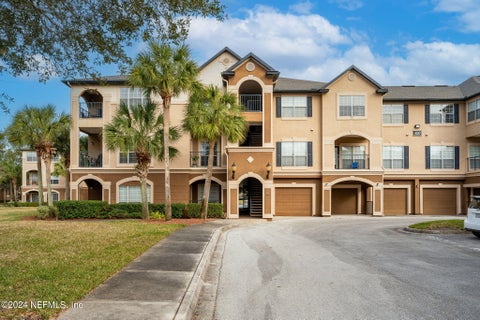 Photo of 10961 BURNT MILL Road #436, Jacksonville, FL 32256 (MLS # 2153223)