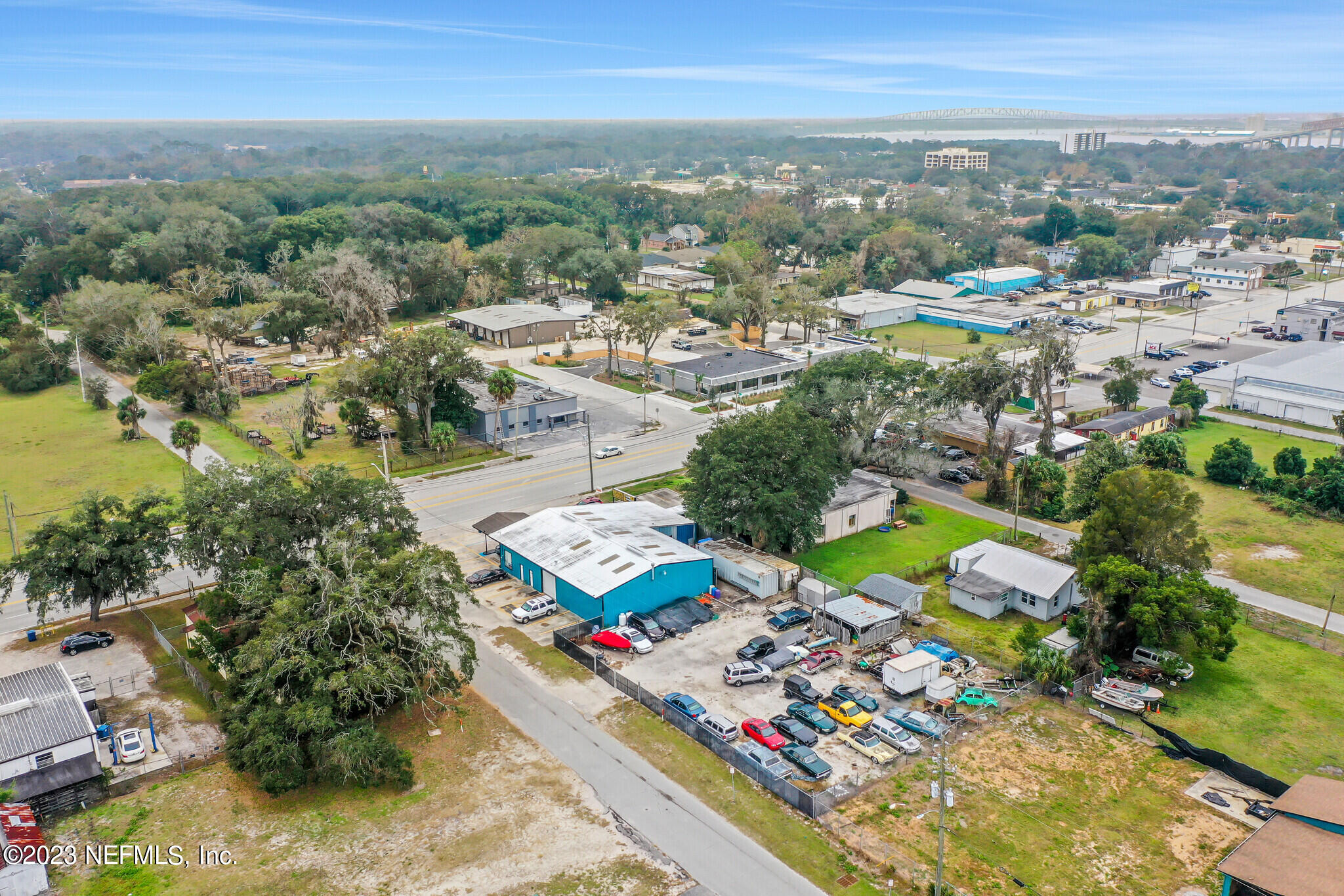 5911 ARLINGTON Road