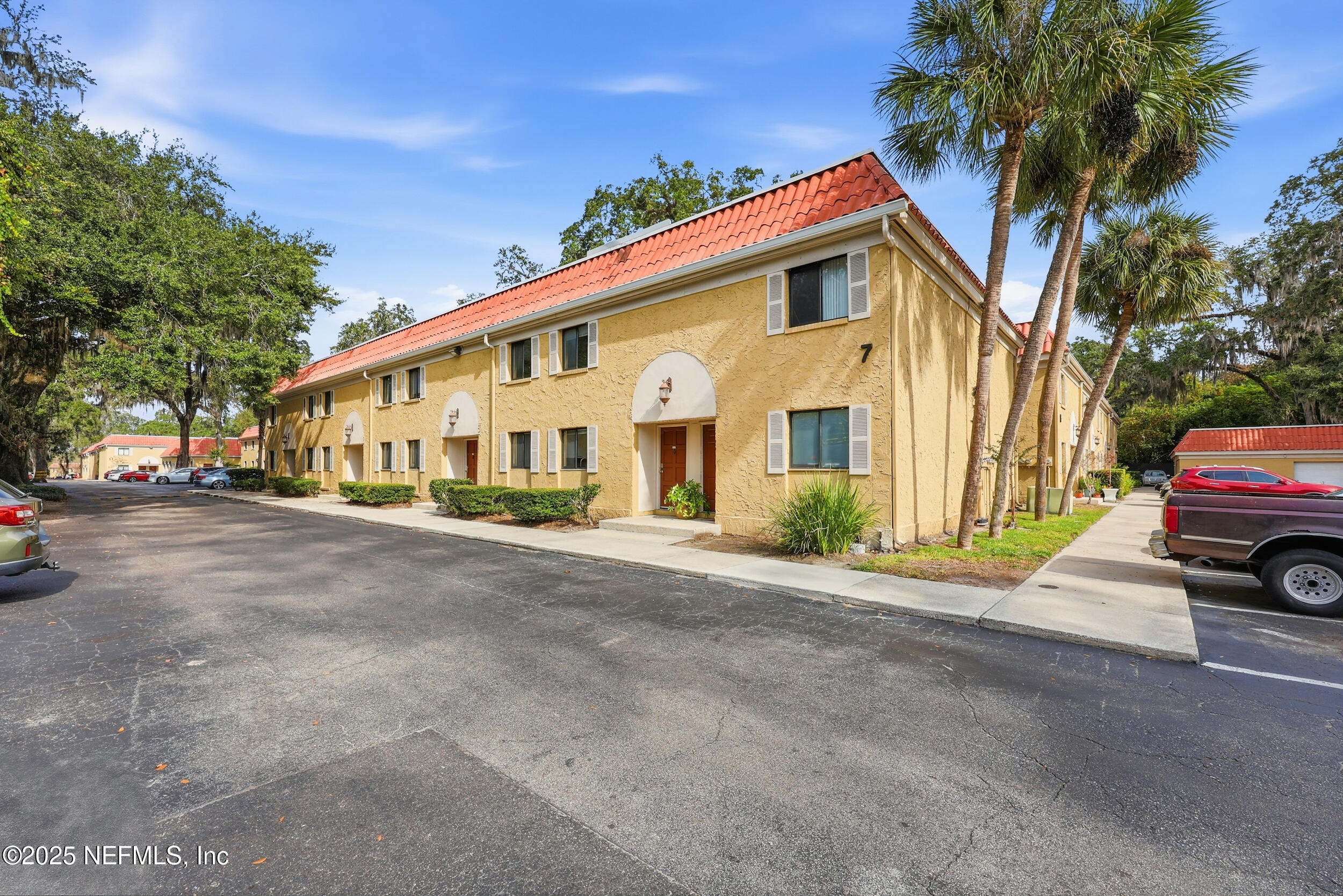 5811 ATLANTIC Boulevard 229