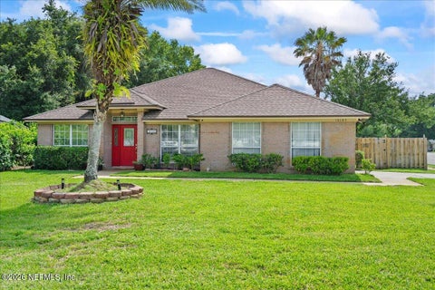 Photo of 10165 FAWN LAKE Court, Jacksonville, FL 32256 (MLS # 2151079)