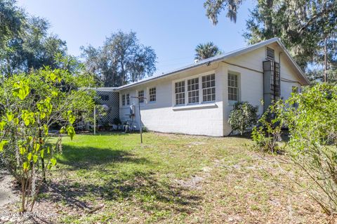 A home in Palatka