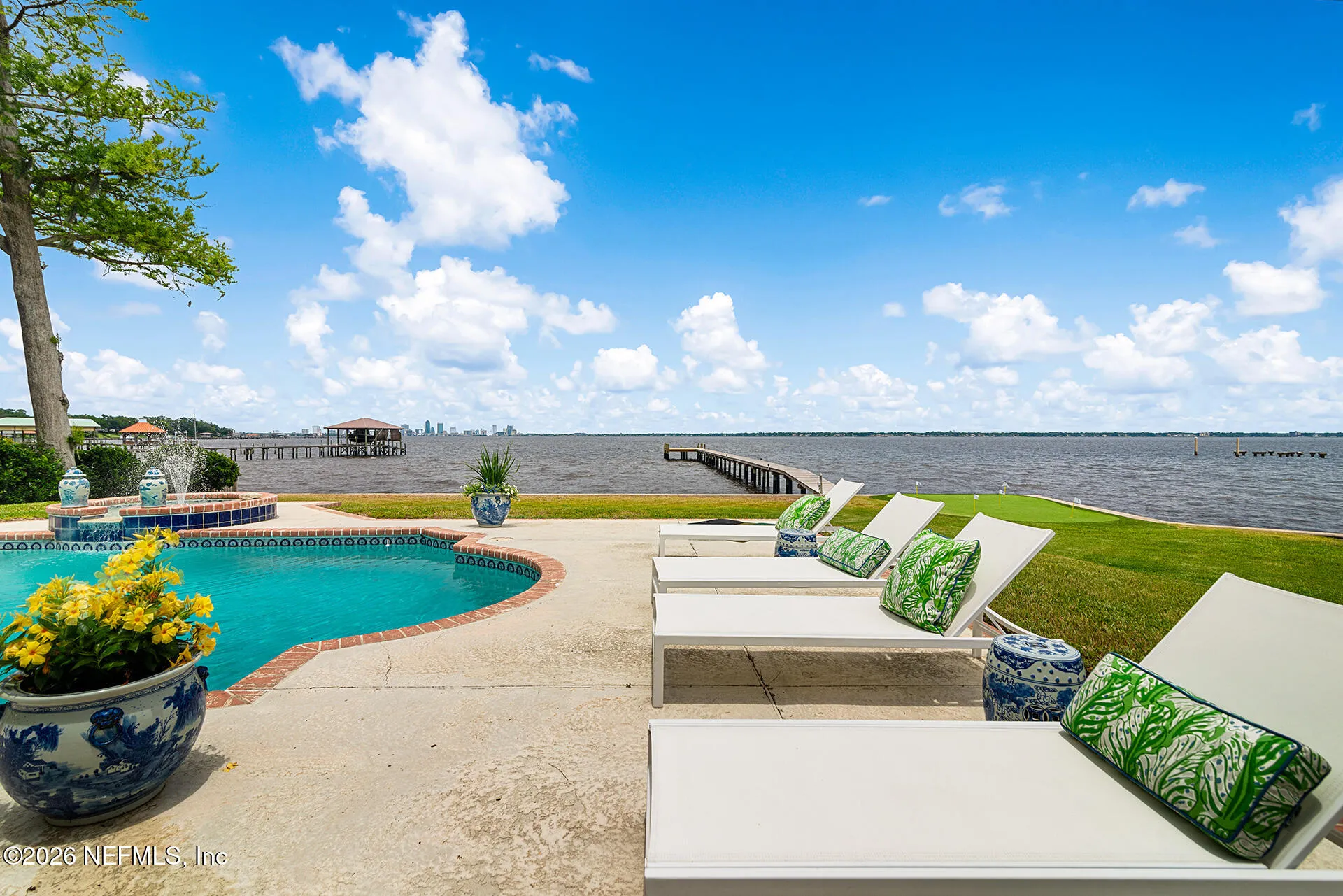 Perched along prestigious Ortega Boulevard, this stunning, gorgeous wh – image 33