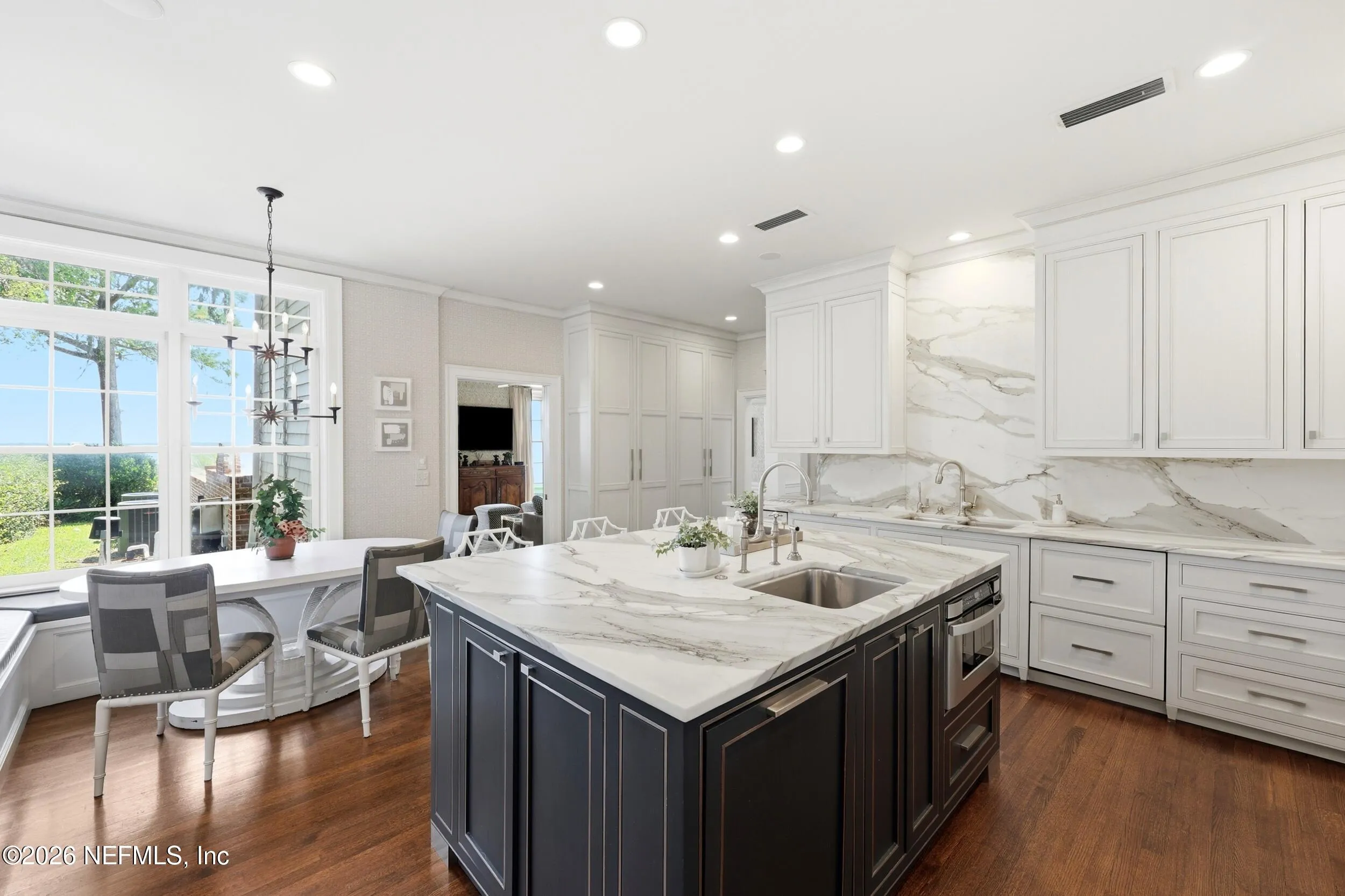 Perched along prestigious Ortega Boulevard, this stunning, gorgeous wh – image 38