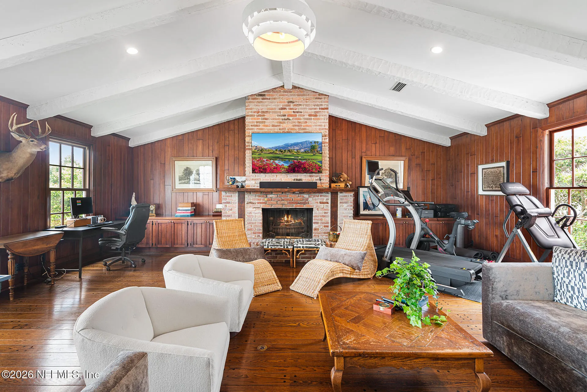 Perched along prestigious Ortega Boulevard, this stunning, gorgeous wh – image 77