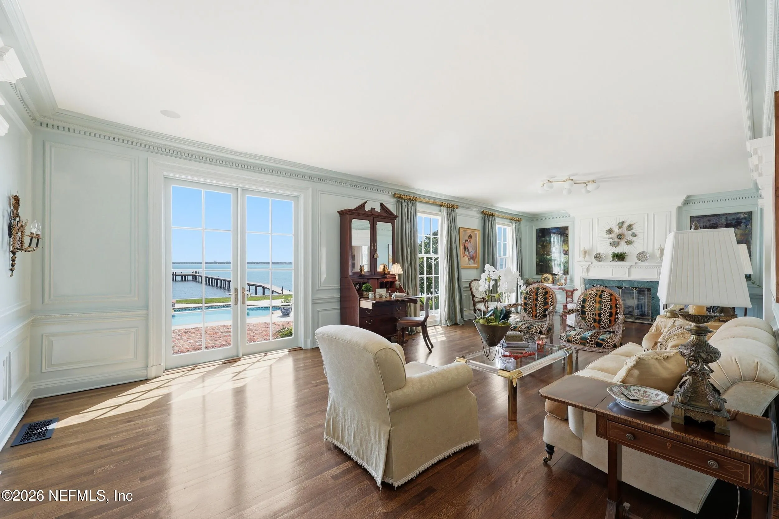 Perched along prestigious Ortega Boulevard, this stunning, gorgeous wh – image 58