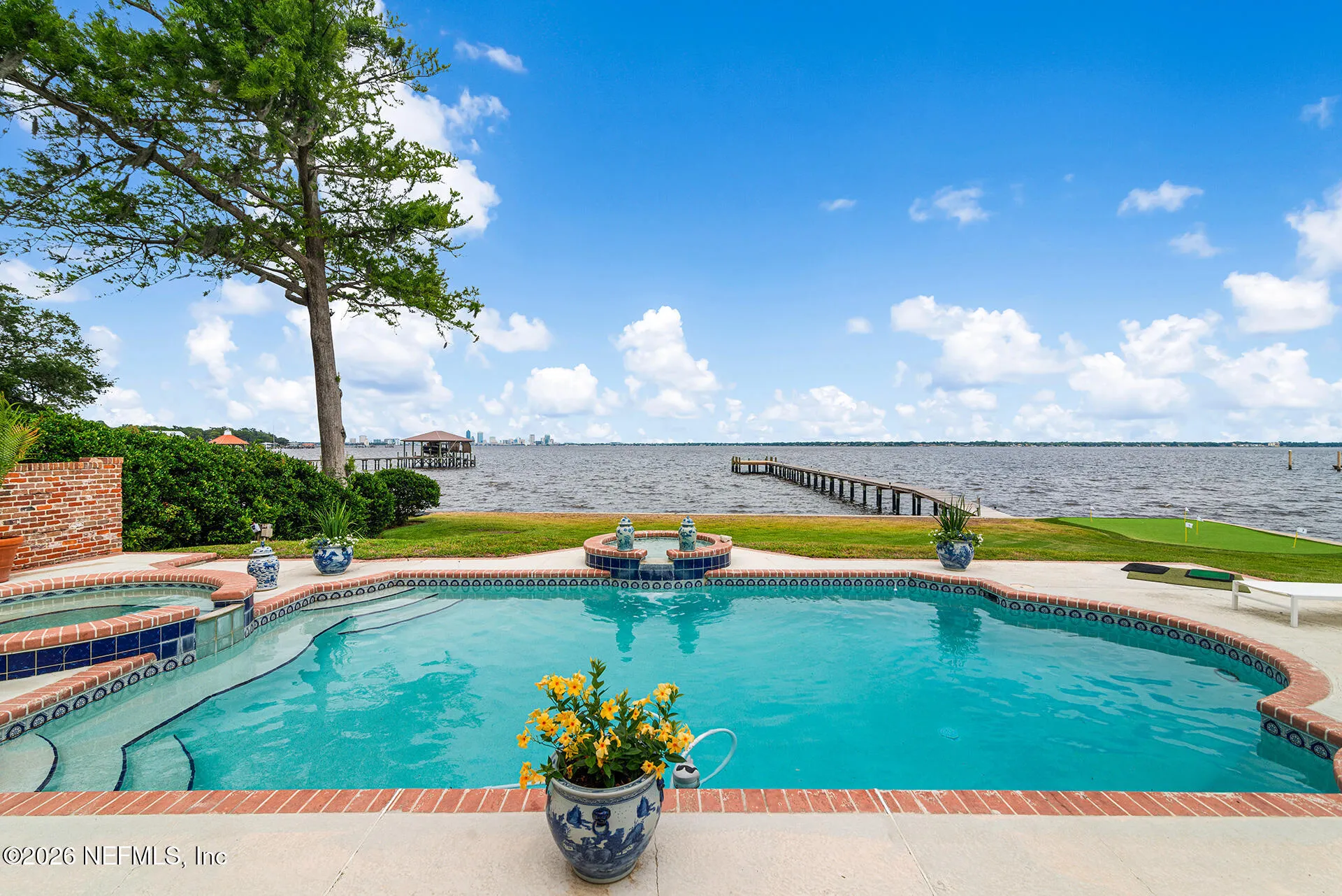 Perched along prestigious Ortega Boulevard, this stunning, gorgeous wh – image 15