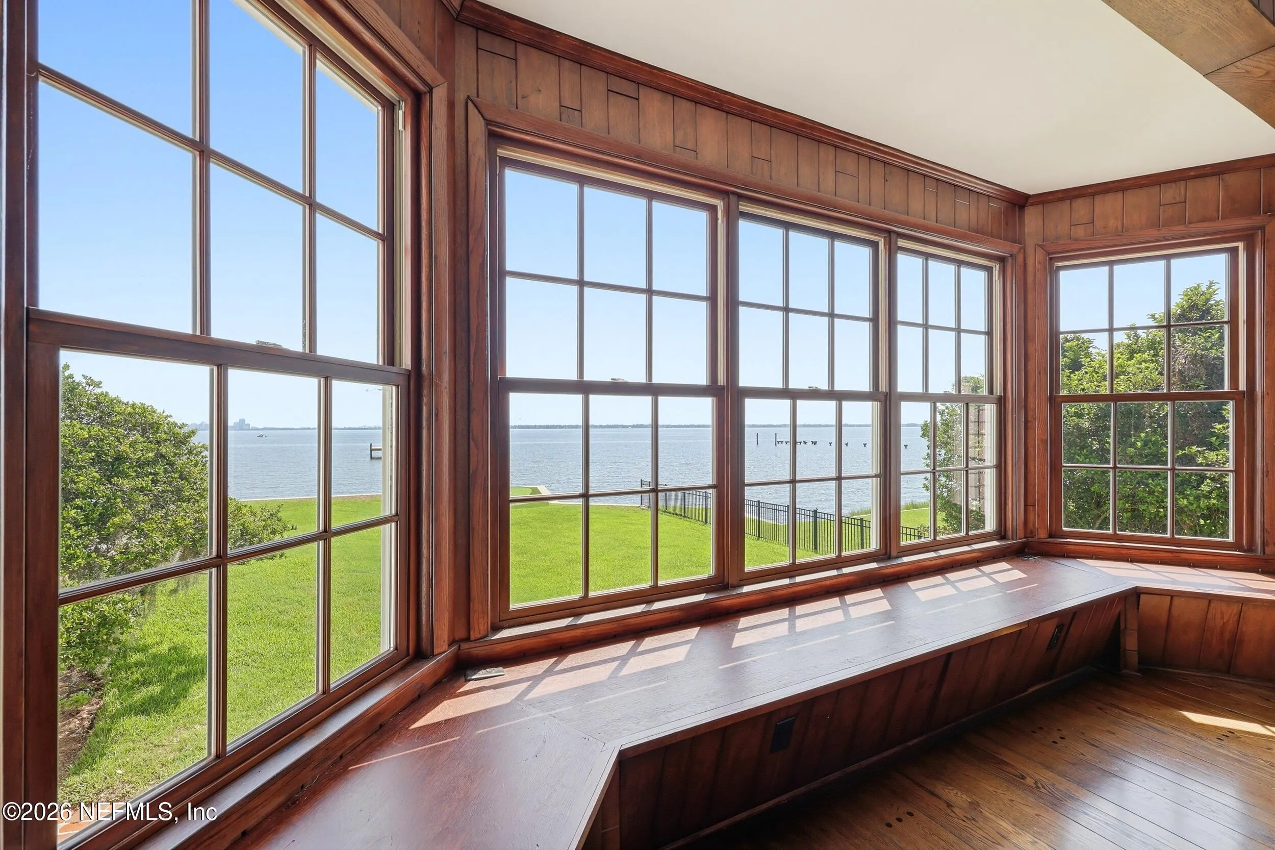 Perched along prestigious Ortega Boulevard, this stunning, gorgeous wh – image 74