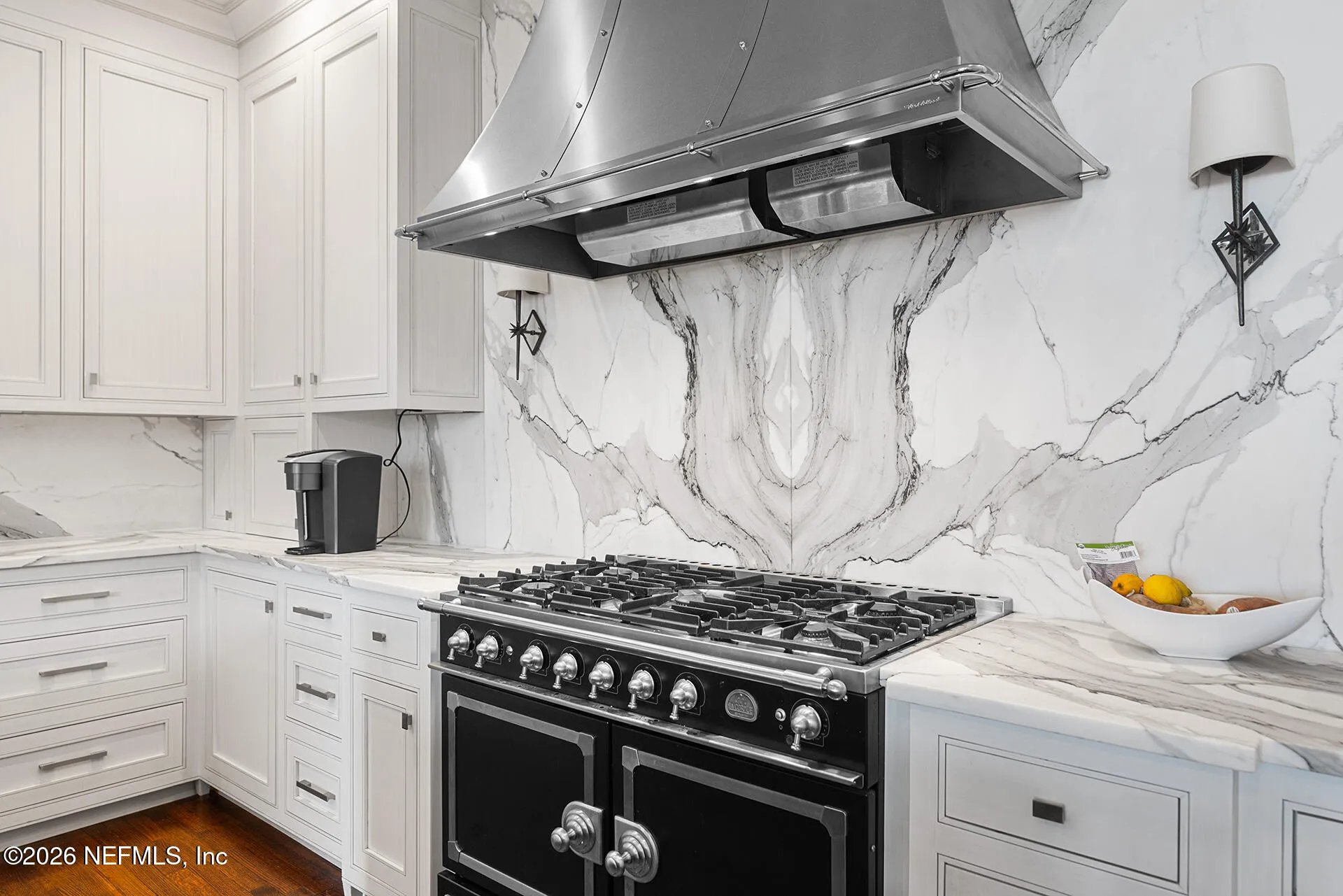 Perched along prestigious Ortega Boulevard, this stunning, gorgeous wh – image 45
