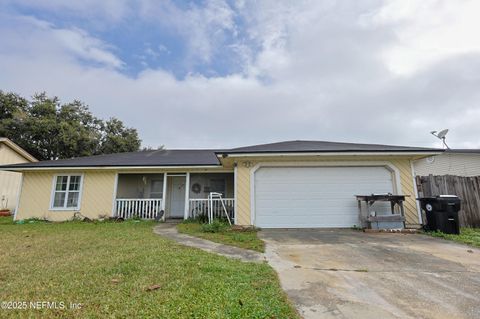 A home in Middleburg