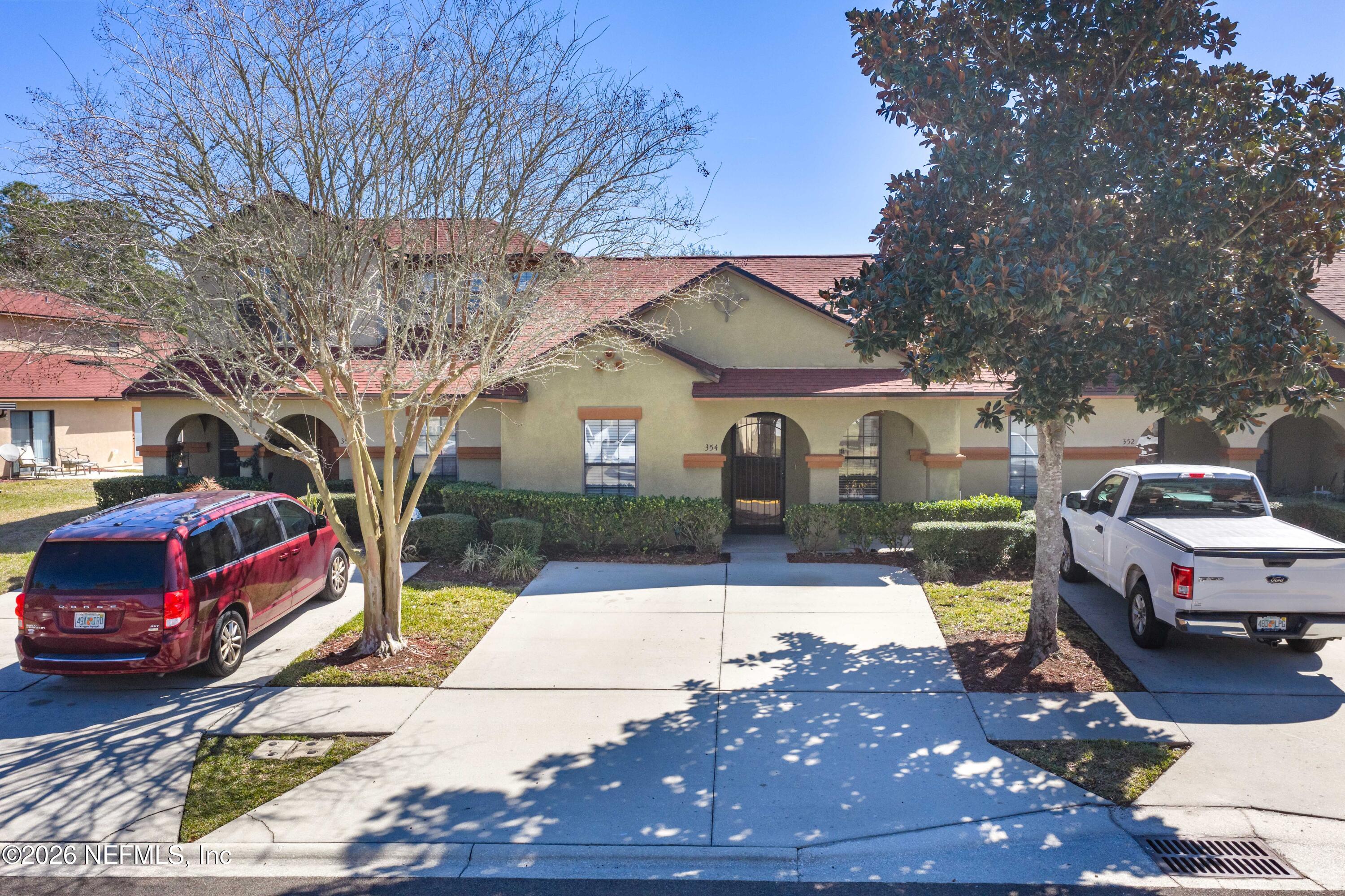 354 REDWOOD Lane