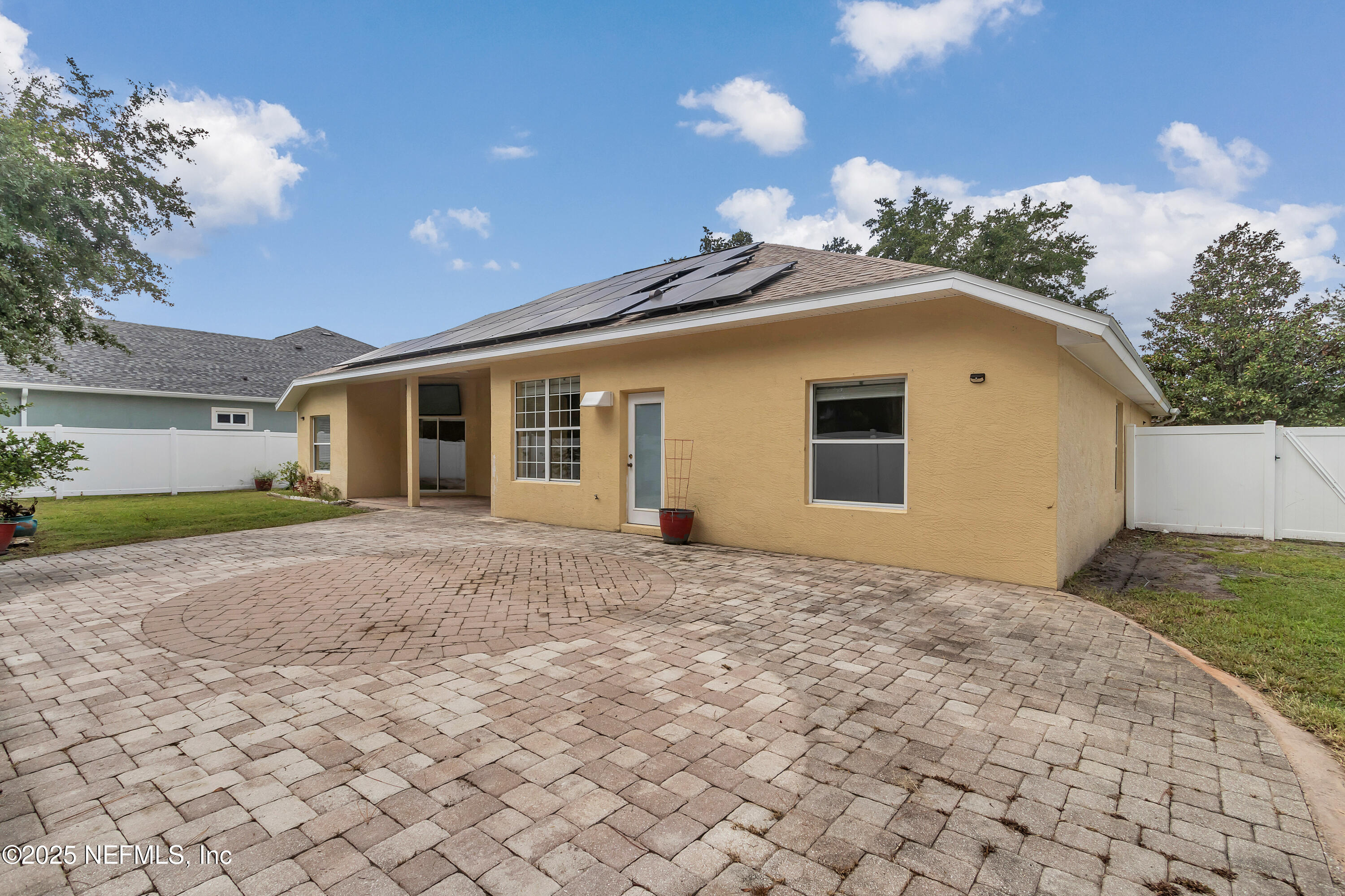 57 CHRYSANTHEMUM Drive