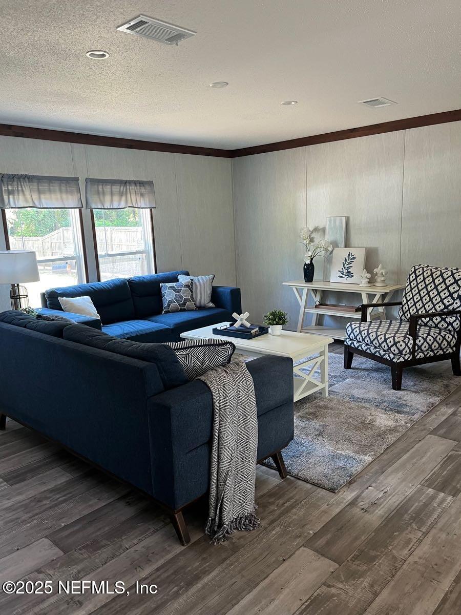 6015 PICKETTVILLE Road